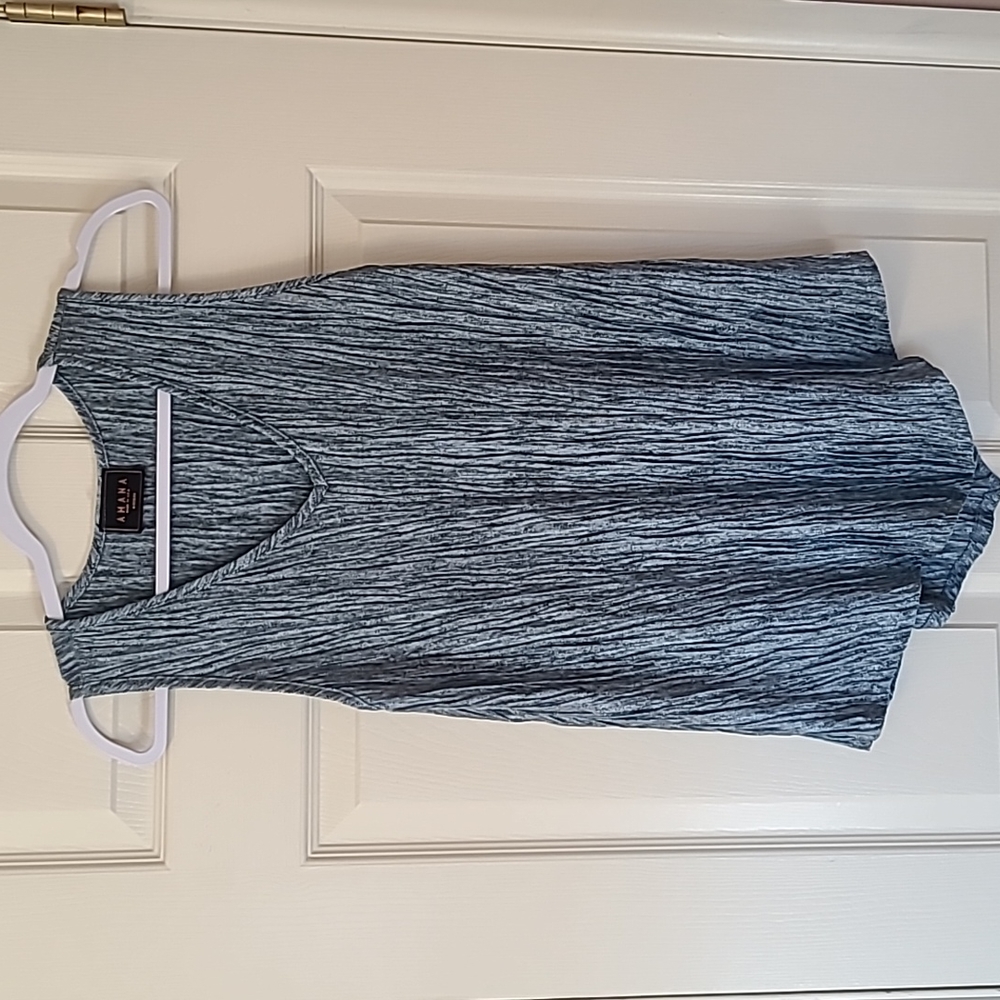 AMANA top size medium